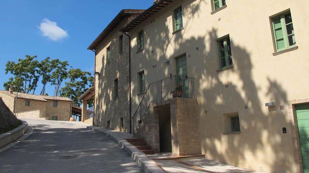 Borgo Di Gallano Valtopina Eksteriør bilde